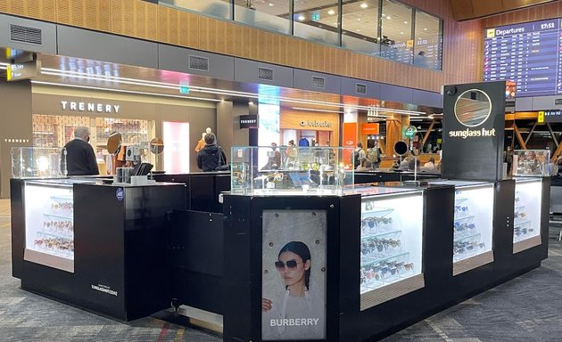 Photo of Sunglass Hut Wellington Airport Kiosk