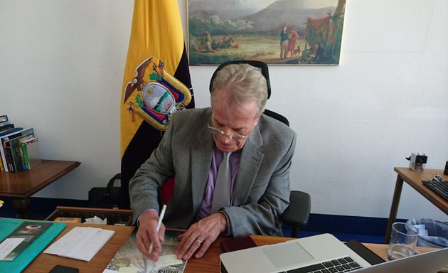 Foto von Botschaft der Republik Ecuador