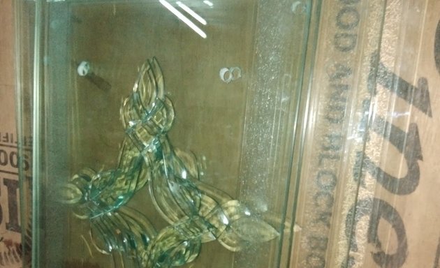 Photo of slv art Glass