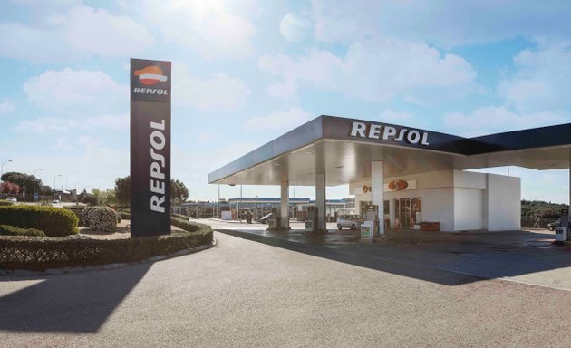 Foto de Estación de Servicio Repsol