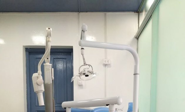 Foto de Consultorio Dental ElviraDent - Tratamientos Dentales En SJL.