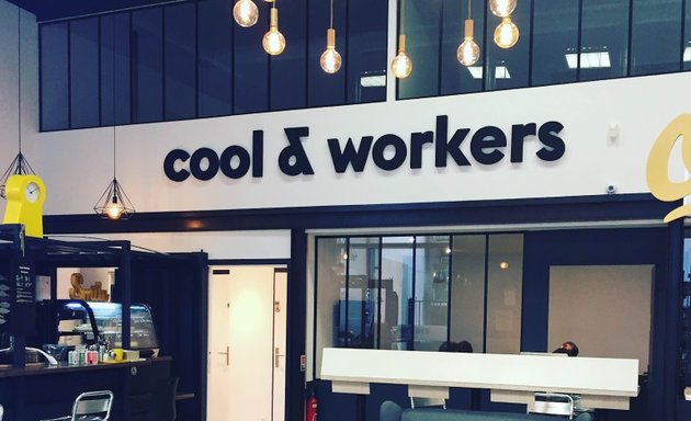 Photo de Cool & Workers