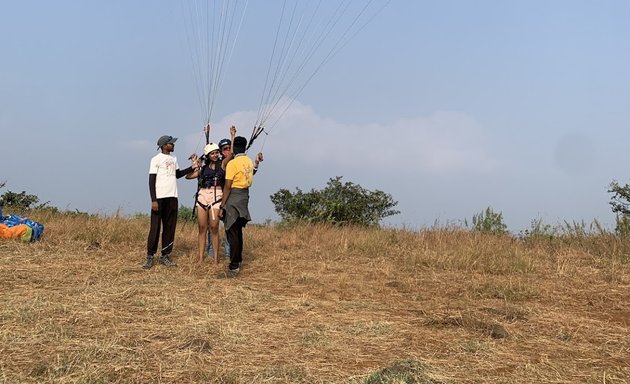Photo of Paragliding in Kamshet Pune Near Mumbai And Lonavala