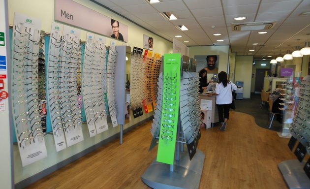 Photo of Specsavers Opticians and Audiologists - New Malden