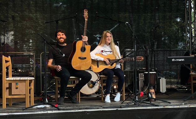 Foto von Make-Music-Musikschule, Online- und herkömmlicher Unterricht