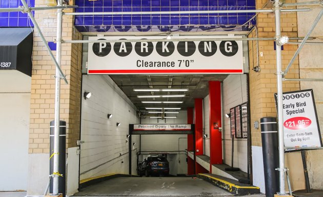 Photo of Centerpark Charles Street Garage