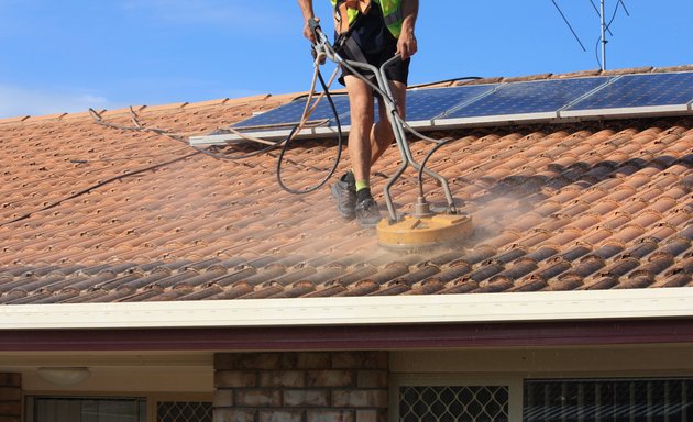 Photo of Complex External Cleaning