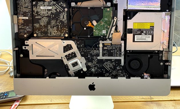 Photo of STW Laptop & MacBook Repairs