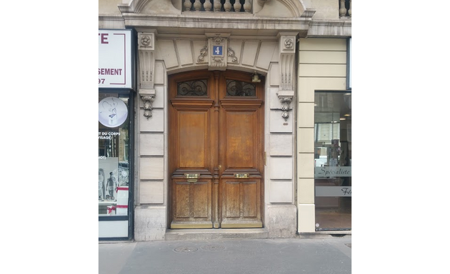 Photo de TRISTAN-BâT et Électricien Paris 17eme