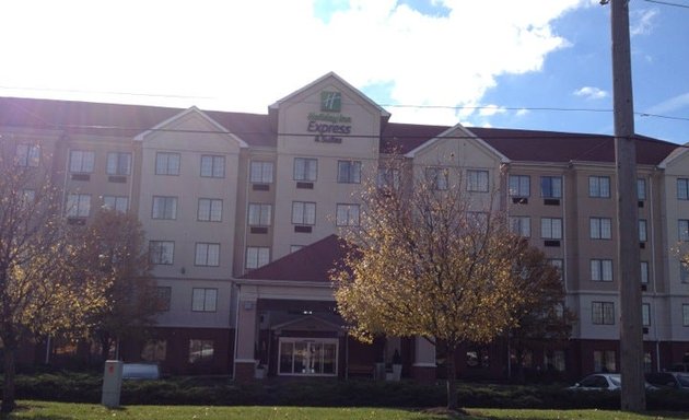 Photo of Holiday Inn Express & Suites Indianapolis - East, an IHG Hotel