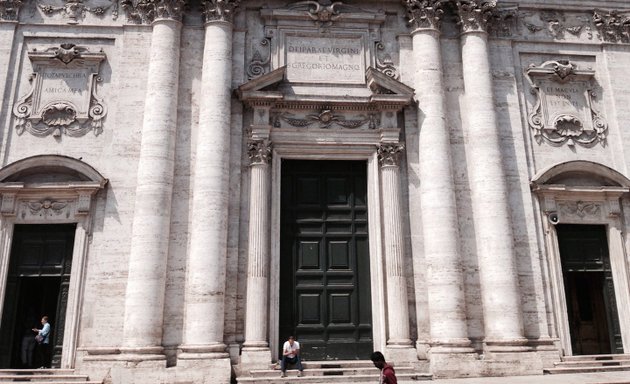 foto Chiesa Parrocchiale di S.Filippo Neri alla Pineta Sacchetti