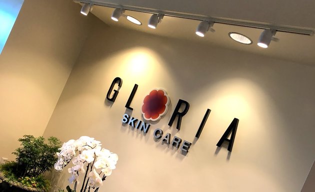 Photo of Gloria Skincare