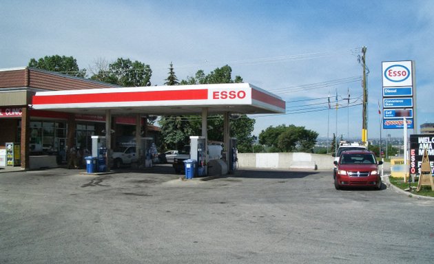 Photo of Esso