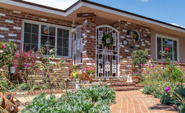 Photo of Seeds Schoolhouse