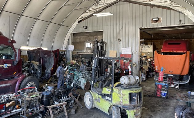 Photo of G & G Truck & Trailer Repair