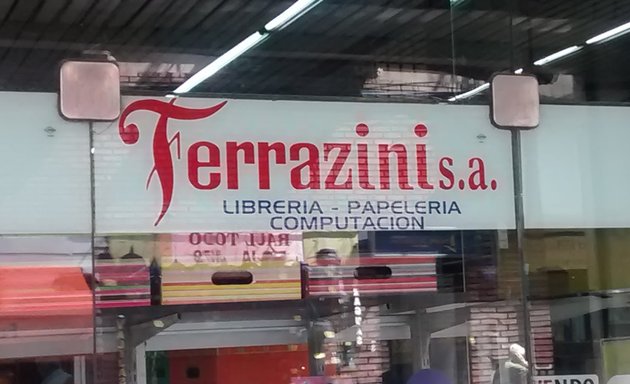 Foto de Librería Ferrazini