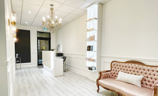 Photo of Amoura Cosmetic Clinic