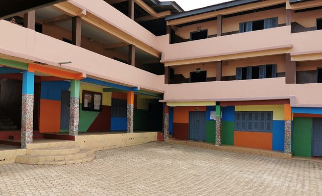 Photo of Vicande School
