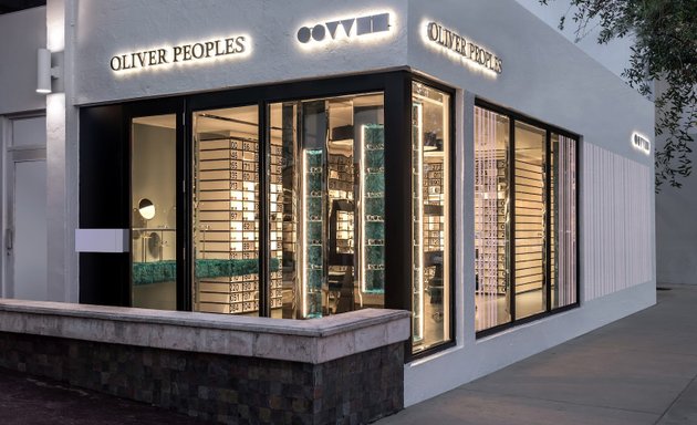 Photo of Oliver Peoples