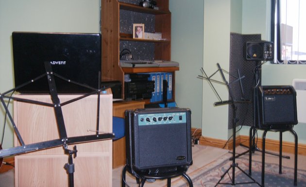 Photo of Fast Forward Guitar Studio