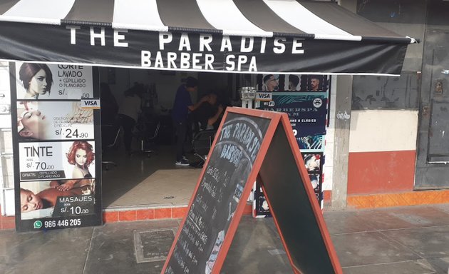 Foto de The Paradise Barber Spa