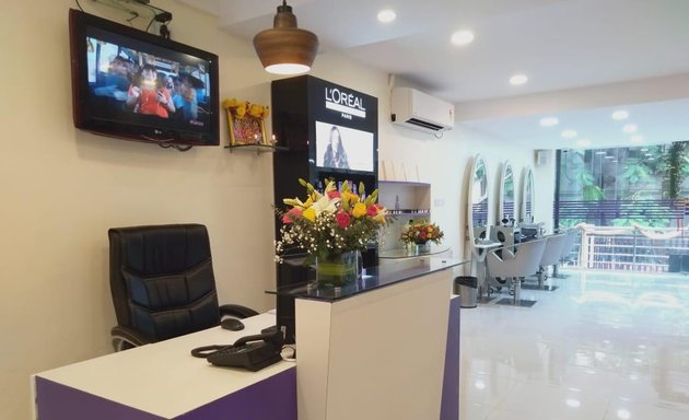 Photo of Visage - Unisex Salon & Spa