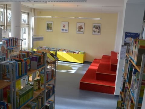 Foto von Stadtteilbibliothek Lichtenrade Edith-Stein-Bibliothek