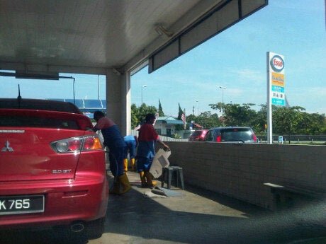 Photo of Car Wash @ Petron Puchong Indah