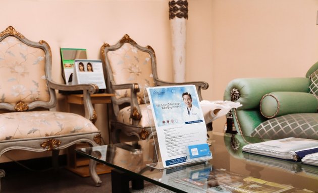 Photo of Line Plastic Surgery Center and Hair Clinic