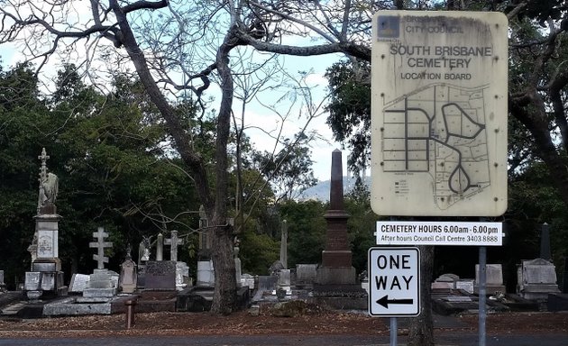 Photo of South Brisbane Cemetery