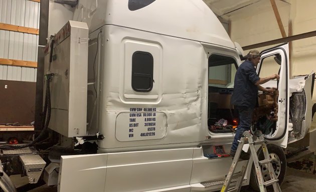 Photo of cbi Truck & Trailer Repair (24/7 Emergency Road Service Available)