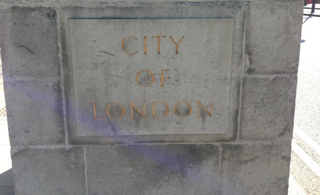 Photo of Iphone repairs city of London