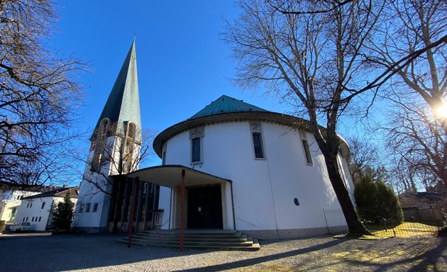 Foto von Katholische Kirche St. Joachim