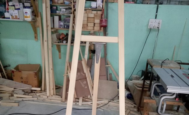 Photo of Chandru Wooden Easel Works