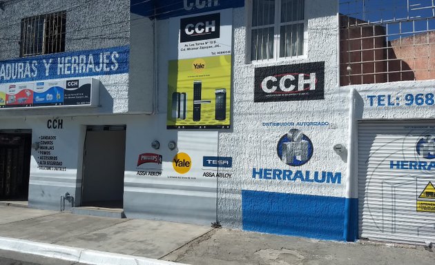 Foto de CCH Comercializadora de Cerraduras y Herrajes