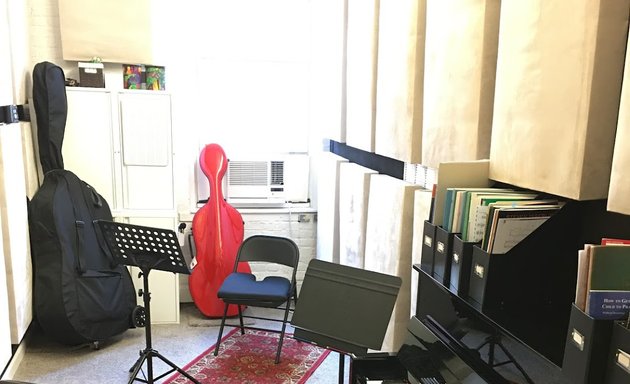 Photo of Mary Robb Cello Studio