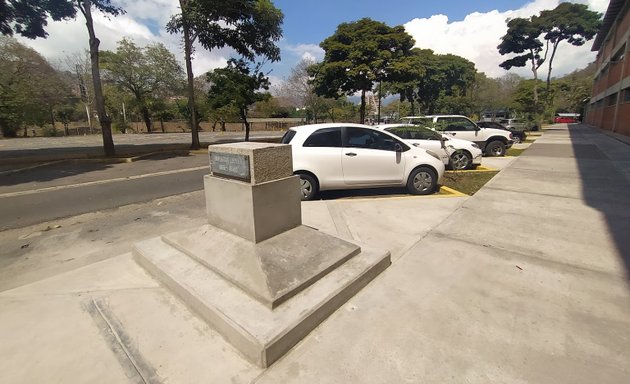 Foto de UCAB Primera piedra