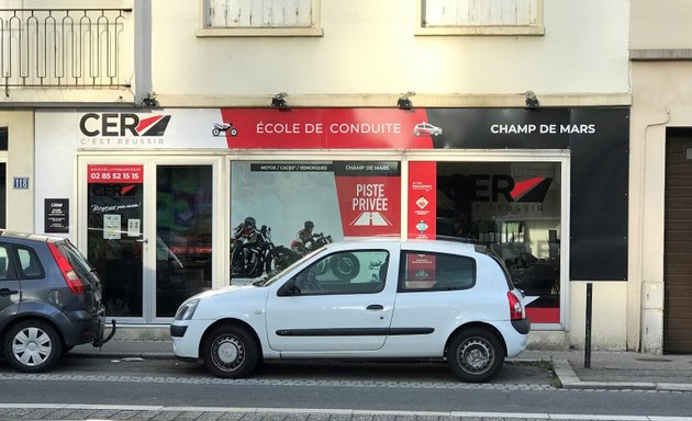 Photo de Auto-Moto-Ecole CER Champ de Mars