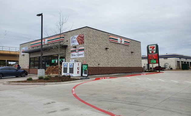 Photo of 7-Eleven