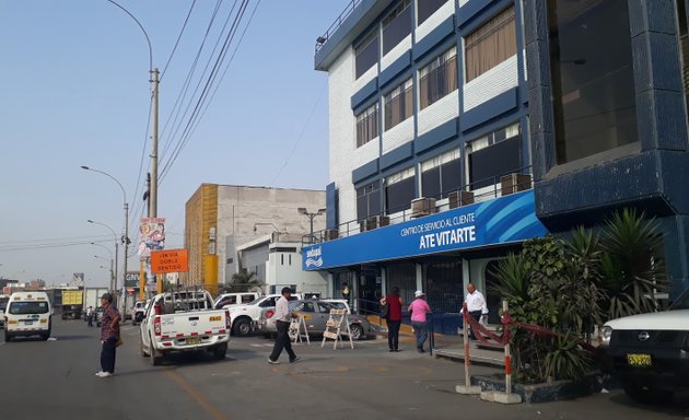 Foto de Centro De Servicio Al Cliente Ate Vitarte