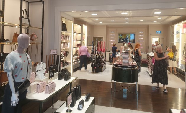 Photo of kate spade new york outlet