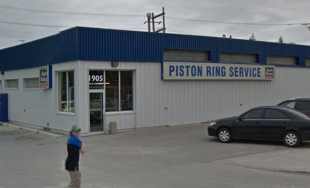 Photo of Piston Ring - Main Street