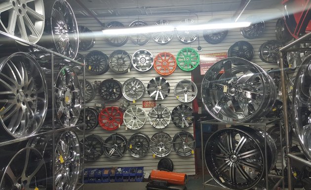 Photo of Bronx House Tire & Wheel Inc