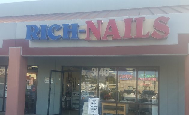 Photo of Rich Nails