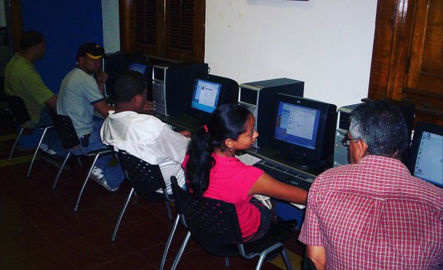 Foto de Centro de Capacitación en Informática - CCISANTIAGO