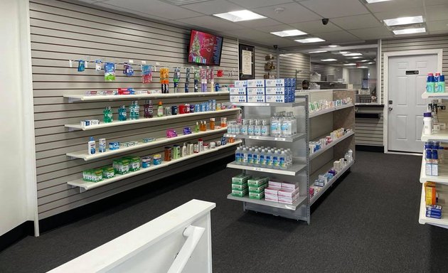 Photo of Broad and Snyder Pharmacy
