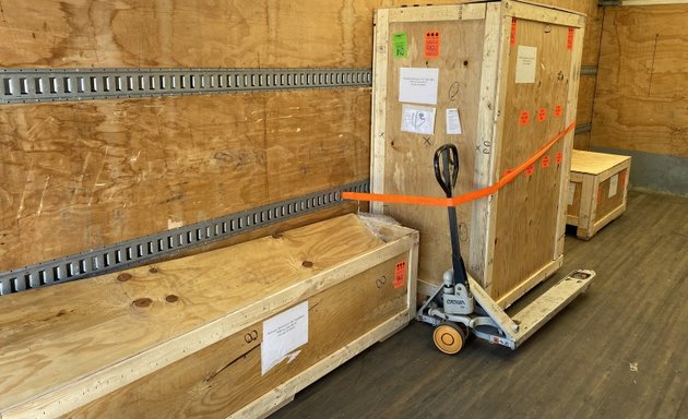 Photo of Box Truxx Courier-Delivery-Crossdock
