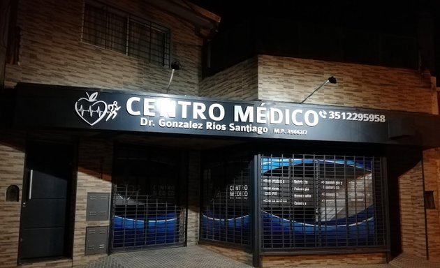 Foto de Dr. González Ríos Santiago