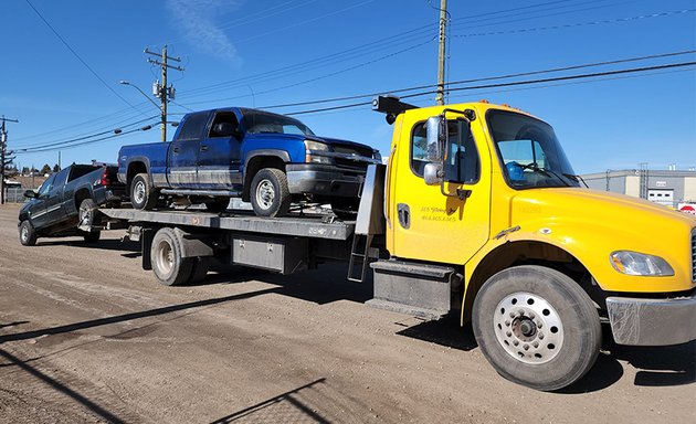 Photo of 305 Towing Inc.