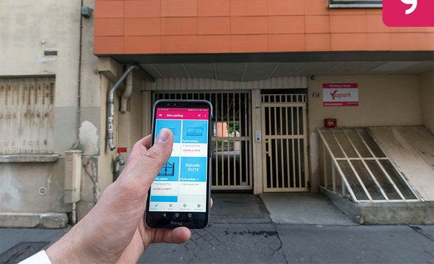 Photo de Yespark, location de parking au mois - Bibliothèque Georges Brassens/Avenue du